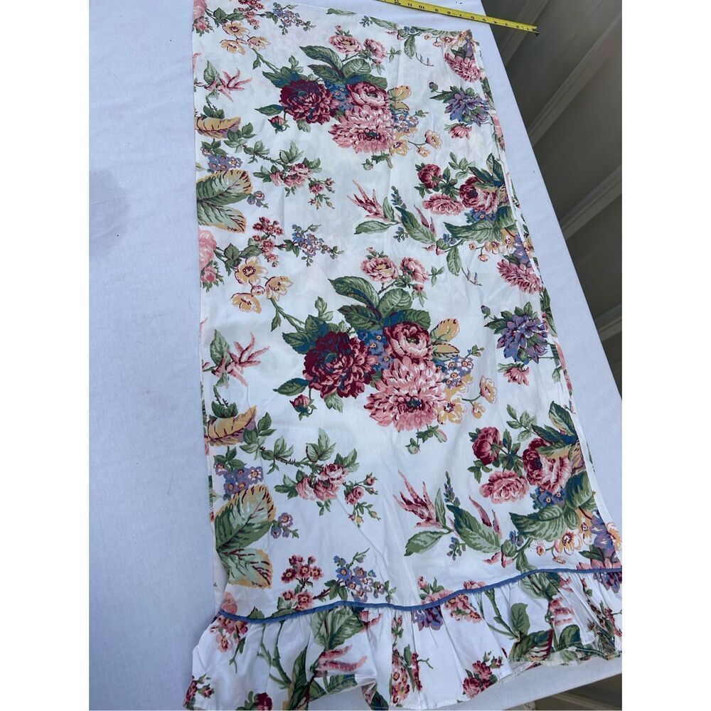 Wamsutta King ruffle flowers pillowcase vintage USA Easycare Supercale 40x19"‎